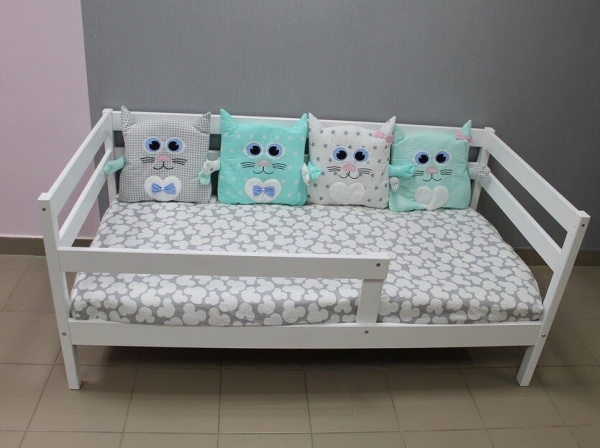 Кровать детская ЭКО-9 (массив) 160х80  от Династия Kids